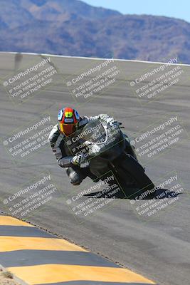 media/Oct-01-2023-SoCal Trackdays (Sun) [[4c570cc352]]/Bowl (1020am)/